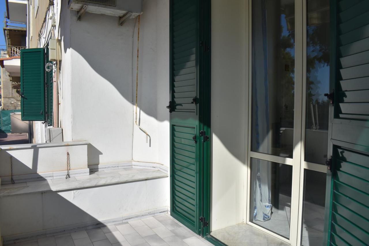 ジェーラ In Riva Al Mare Bed & Breakfast エクステリア 写真